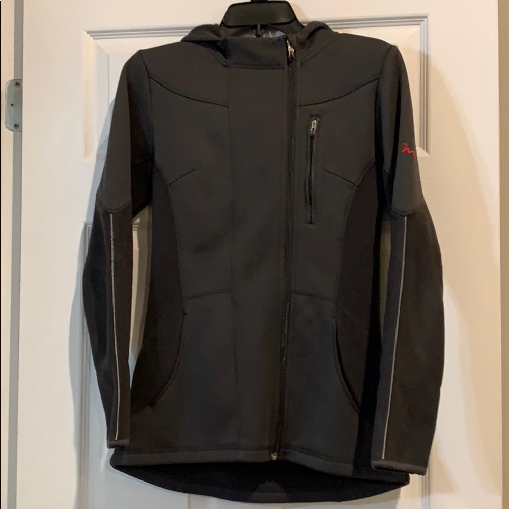 Free motion fleece sz S
